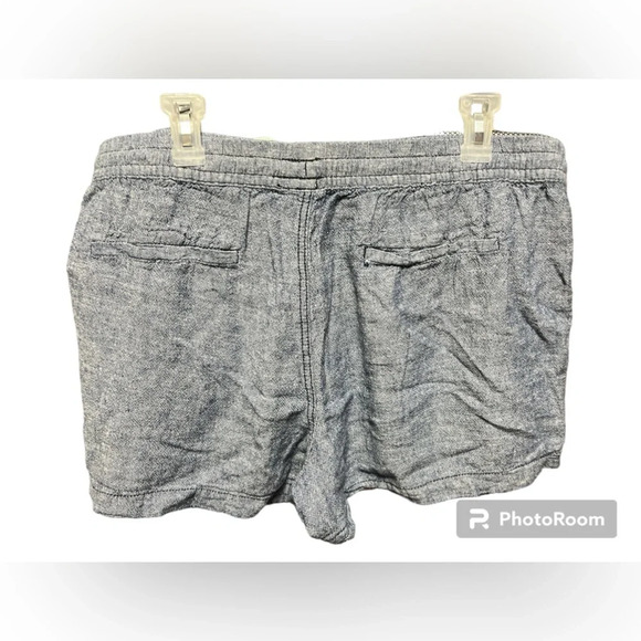 Time and Tru Denim Blue Colored Linen/Rayon Blend Shorts w/ Pockets - Picture 2 of 3